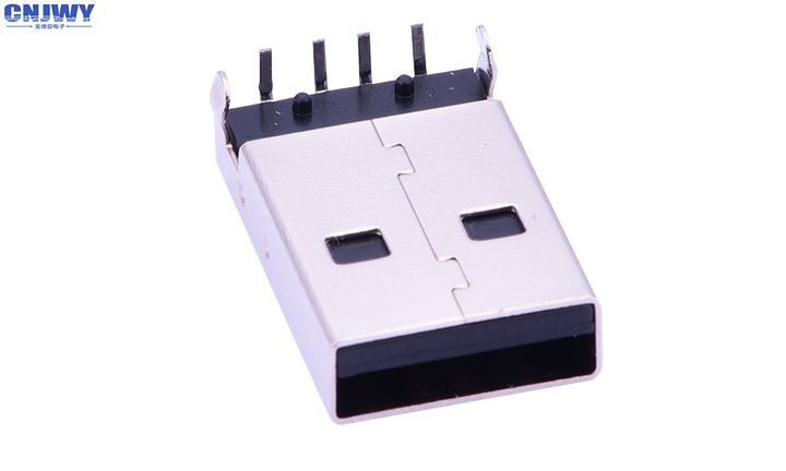4 دبوس PCBA الذكور Micro USB مدخل مخرج الموصلات البلاستيك 100V مقاومة الجهد